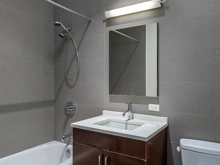 166 Smith St #2D — Photo 12