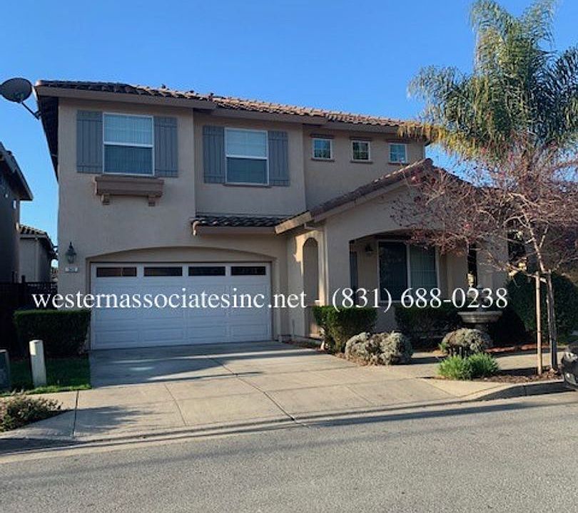 1st image of 545 Manzana St