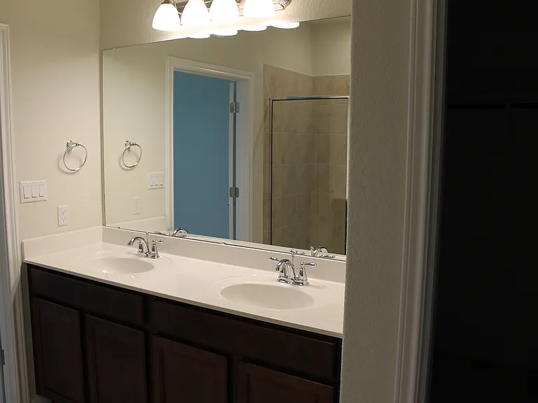 6504 Folsom Ave — Photo 9