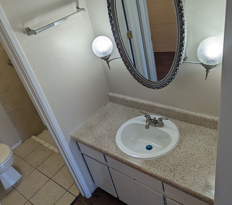 1st image of 4302 E Fairmount St APT 15