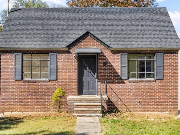 101 Freemont Cir, Maryville, TN 37804