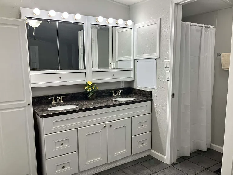 4 Deerwood Dr — Photo 11
