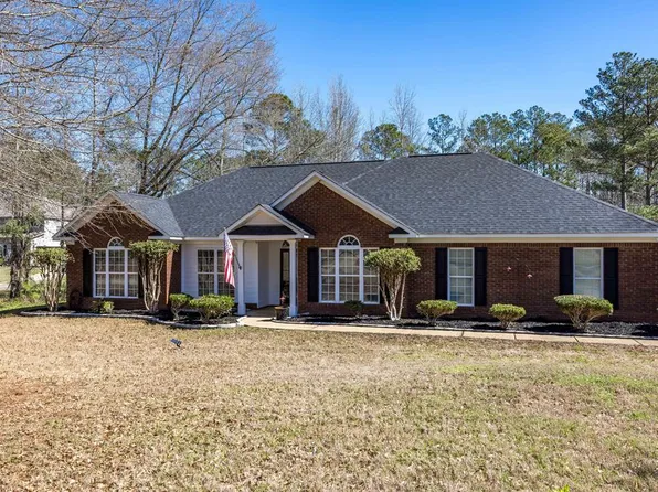 109 Walking Stick Dr, Ellerslie, GA 31807