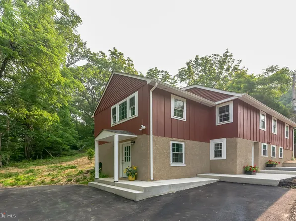 71 Concord Rd, Garnet Valley, PA 19060