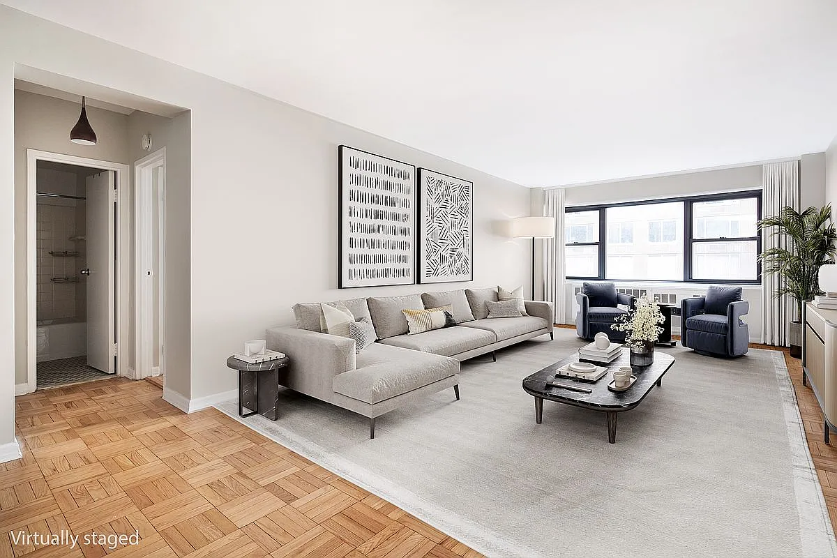 305 E 72nd St #11C photo 1