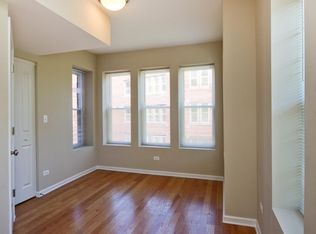 7430 S Colfax Ave, Chicago, IL 60649