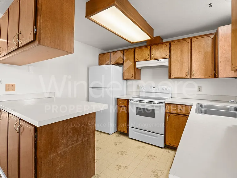 23119 E Sinto Ave — Photo 12