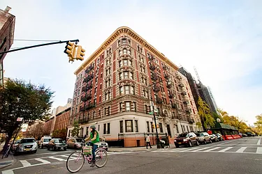 98 Morningside Avenue in South Harlem
