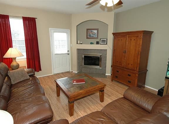 5th image of 2337 Hickory Ct