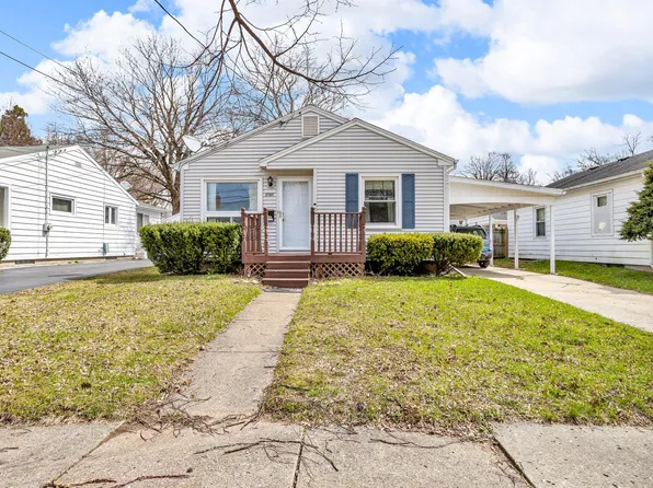 2707 Forest Ave, Lansing, MI 48910