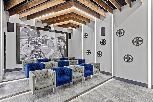 Rented by The KCI Group | media 27