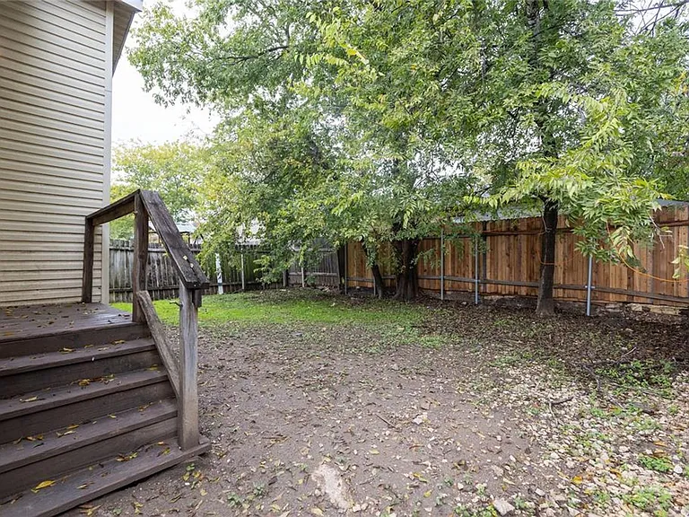 4612 Blue Meadow Dr — Photo 23