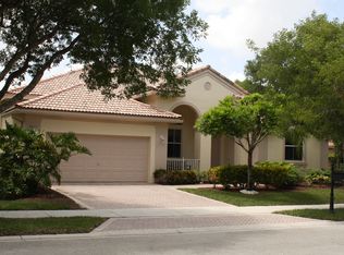 3673 Heron Ridge Ln, Weston, FL 33331