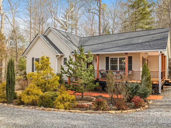 9 Amys Way, Black Mountain, NC 28711