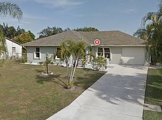 2319 SE Avalon Rd, Port Saint Lucie, FL 34952