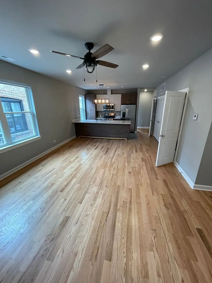 6204 S. Kimbark — Photo 3