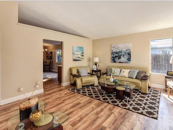 3rd image of 1890 Brookwood Dr