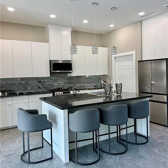 798 Billy Mitchell Blvd — Photo 4