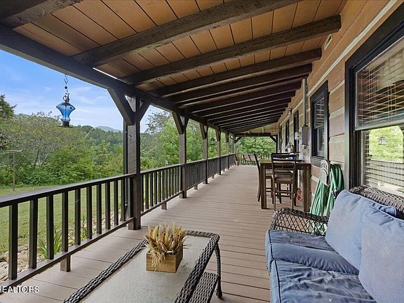 3rd image of 160 Rural Vale Rd