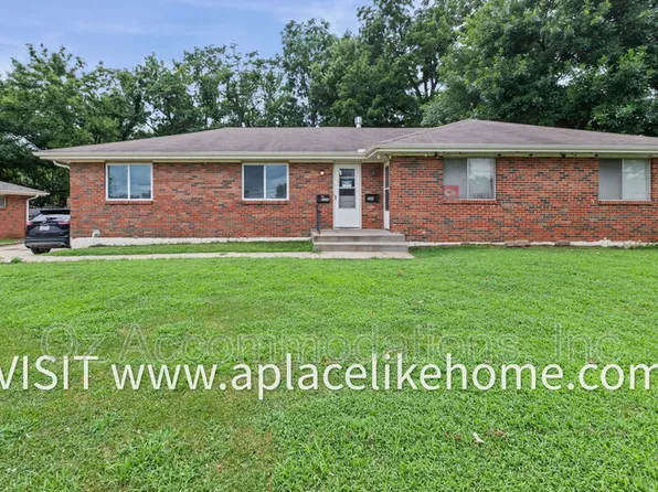 3609 W 47th St, Roeland Park, KS 66205