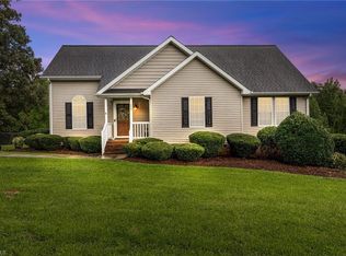 469 Windflower Ln, Asheboro, NC 27205
