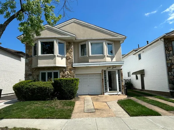 67 Bridgetown St, Staten Island, NY 10314