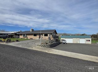 1008 Lambert Ct, Clarkston, WA 99403