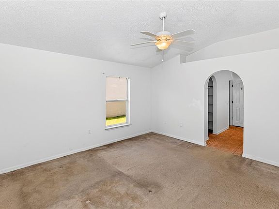 5th image of 249 CURTIS AVENUE