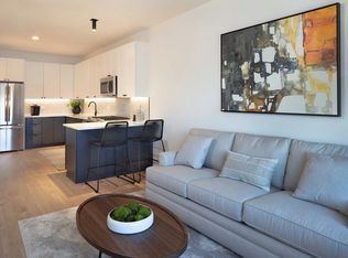 630 W North Ave #432, Chicago, IL 60610