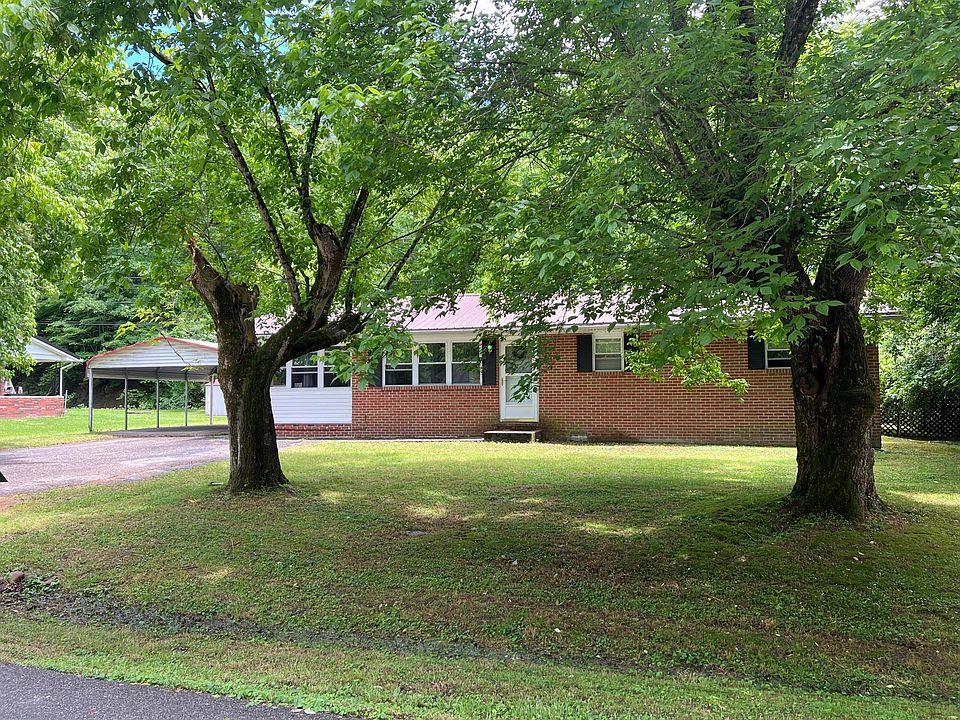 1st image of 250 Pleasant Valley