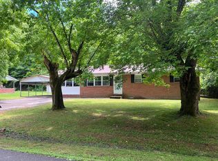 250 Pleasant Valley, Morehead, KY 40351