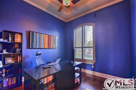 4th image of 227 Granville Way