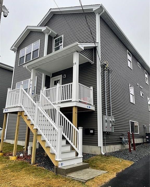 1st image of 14 Sherwood St Unit 2