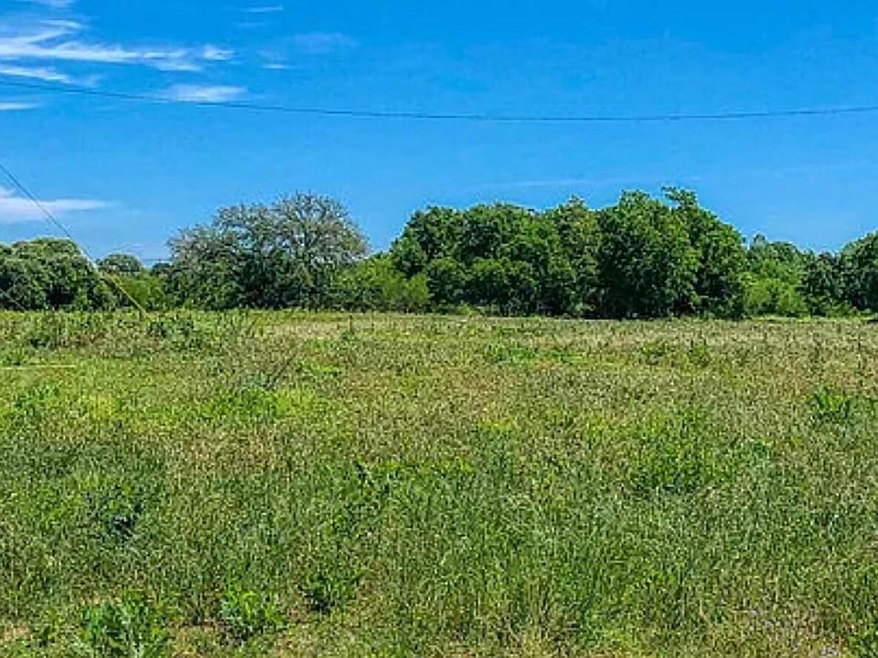 2nd image of 160 N 1st ST LOT 61