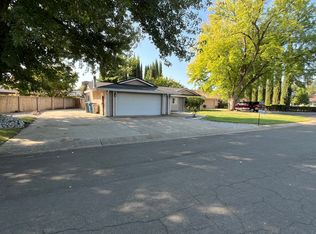 2925 Cove Point Ct, Redding, CA 96001