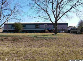 677 Loveless Rd, Hazel Green, AL 35750