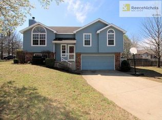 2901 Lankford Dr, Lawrence, KS 66046