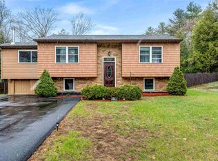 17 Raspberry Ct, Milton, VT 05468