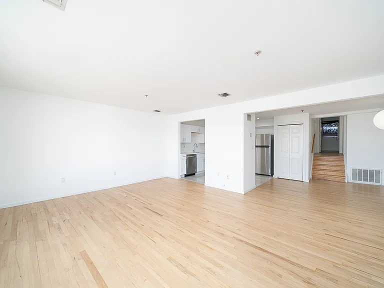 8909 Riverside Pl #1 — Photo 5