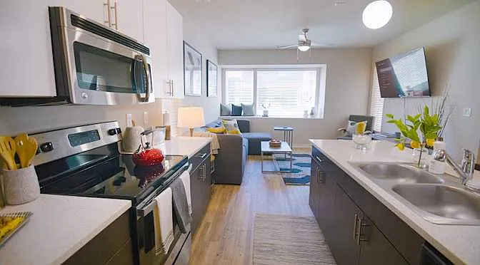 822 S Beechwood Ave #100B — Photo 4