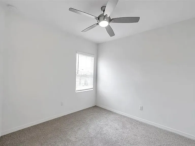 5728 Skytop Dr — Photo 22