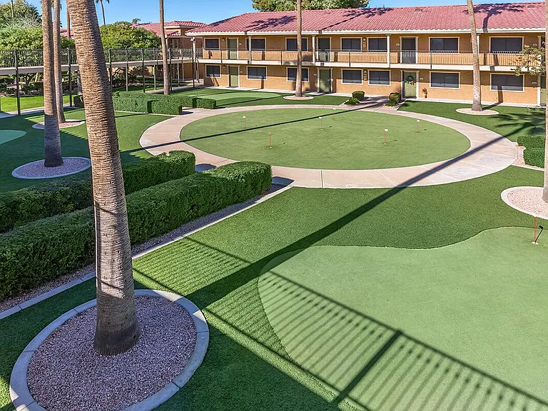 Mesa Royale 55+ Active Community — Photo 10