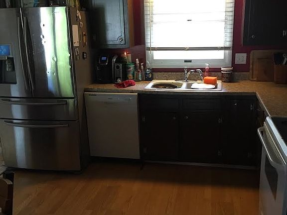 5th image of 502 Valewood Ct