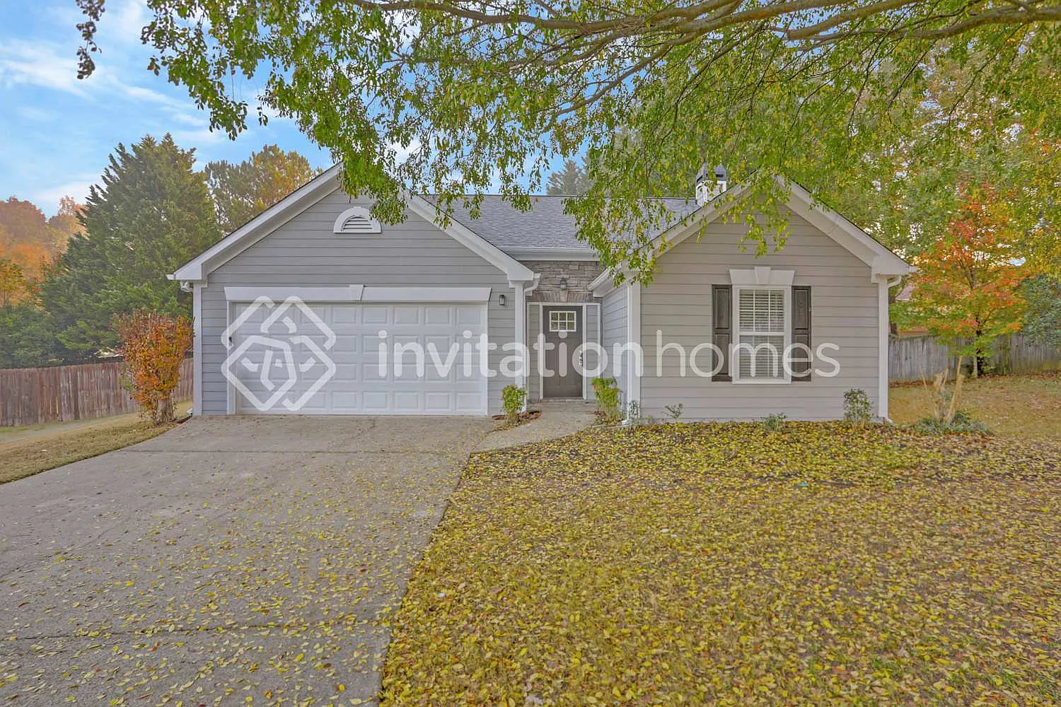 910 Underhill Ct Sugar Hill, GA 30518 — Photo 1
