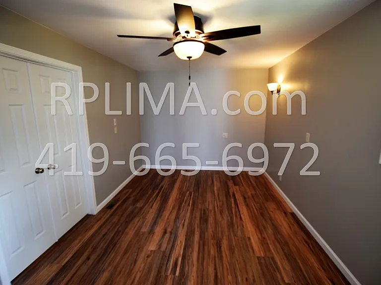1706 Latham Ave — Photo 5