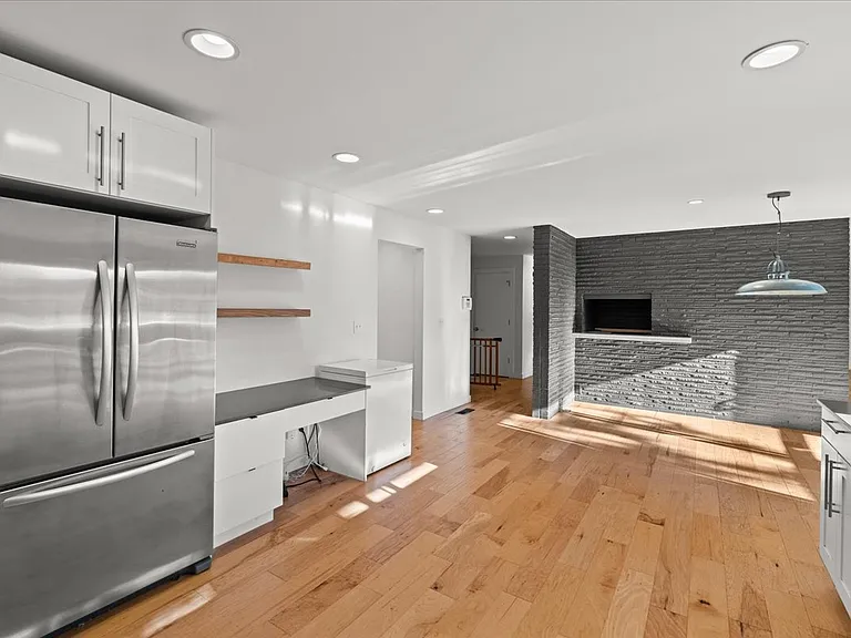 8625 26th Ave NE — Photo 12