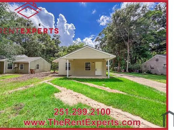 704 Louise Dr W, Mobile, AL 36606