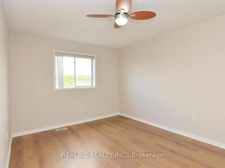 627 Caboto Trl — Photo 13