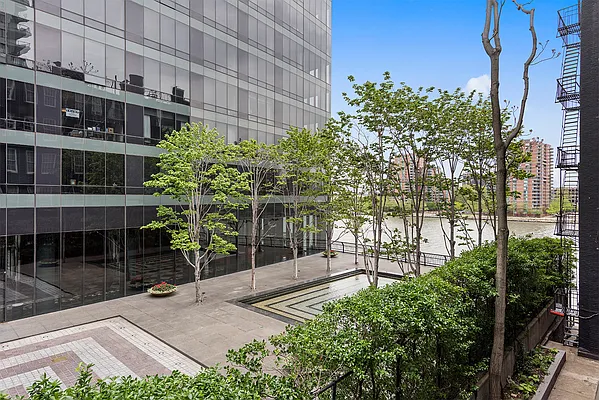 Sold by CORE | media 12