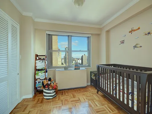 Sold by Sotheby's International Realty | media 15